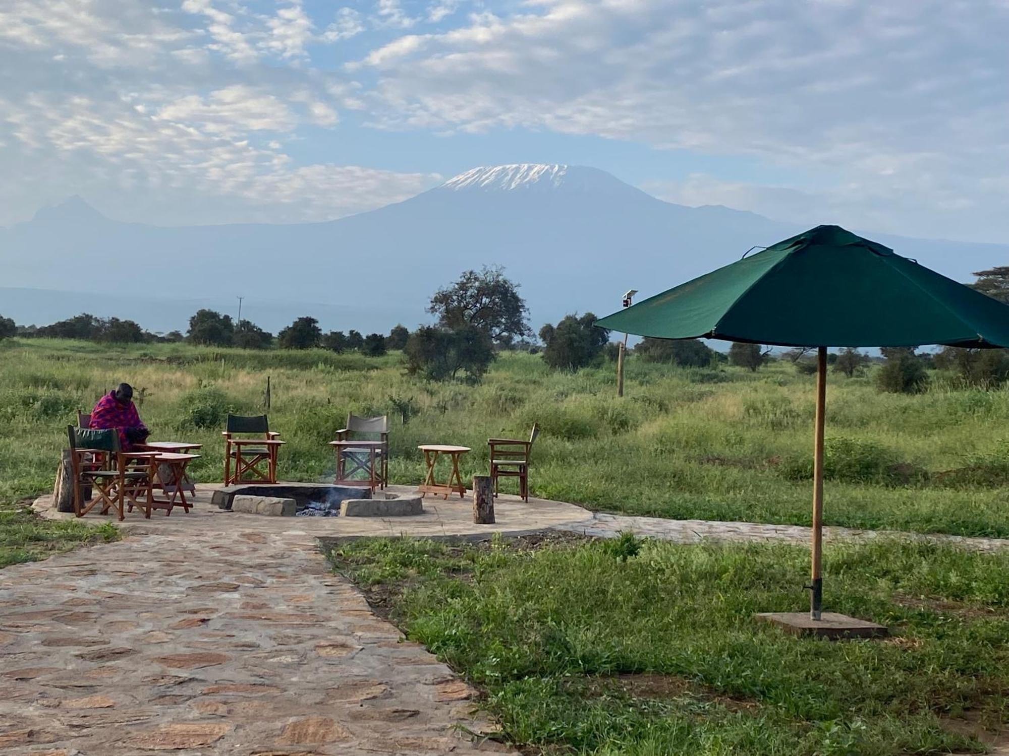 Amboseli Discovery Camp Bagian luar foto