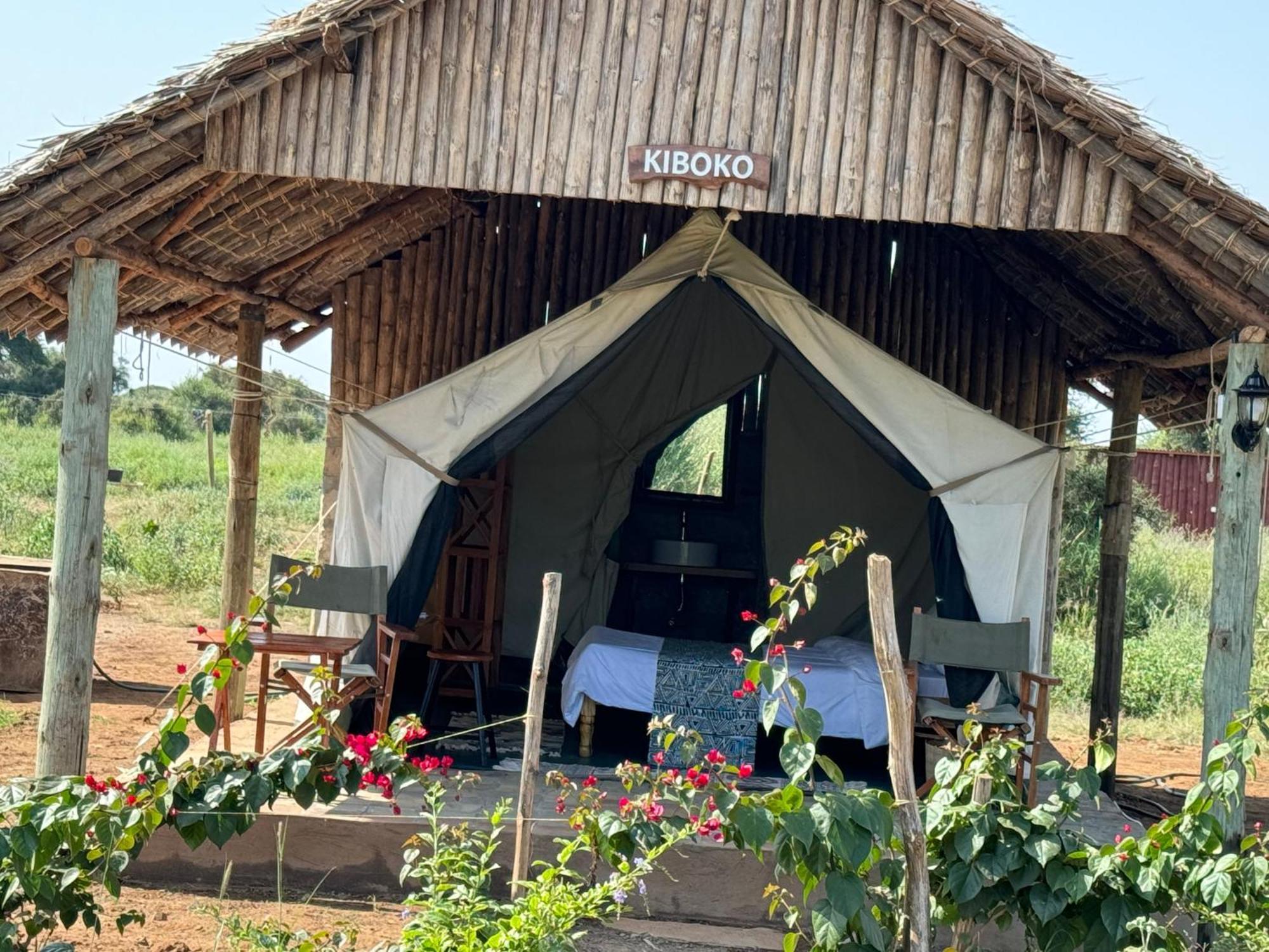 Amboseli Discovery Camp Bagian luar foto