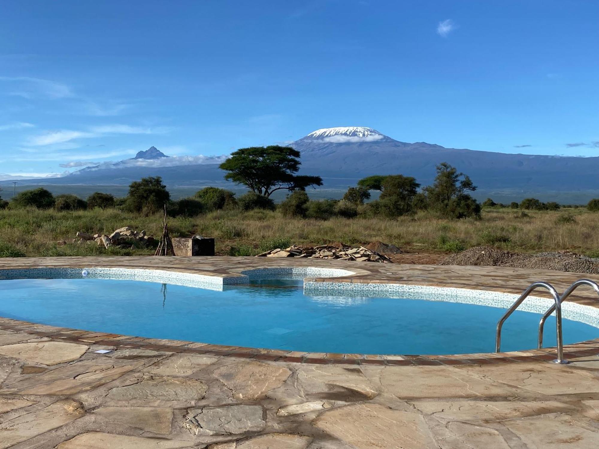 Amboseli Discovery Camp Bagian luar foto